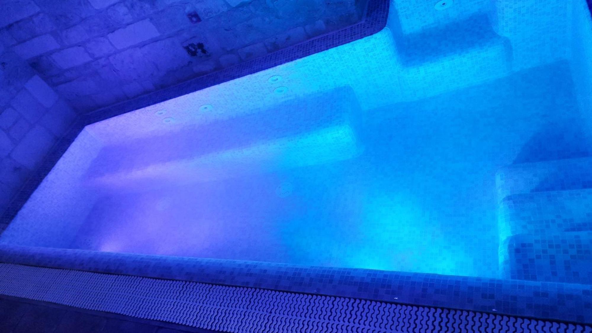 Trulli E Puglia Luxury Suite 阿尔贝罗贝洛 外观 照片