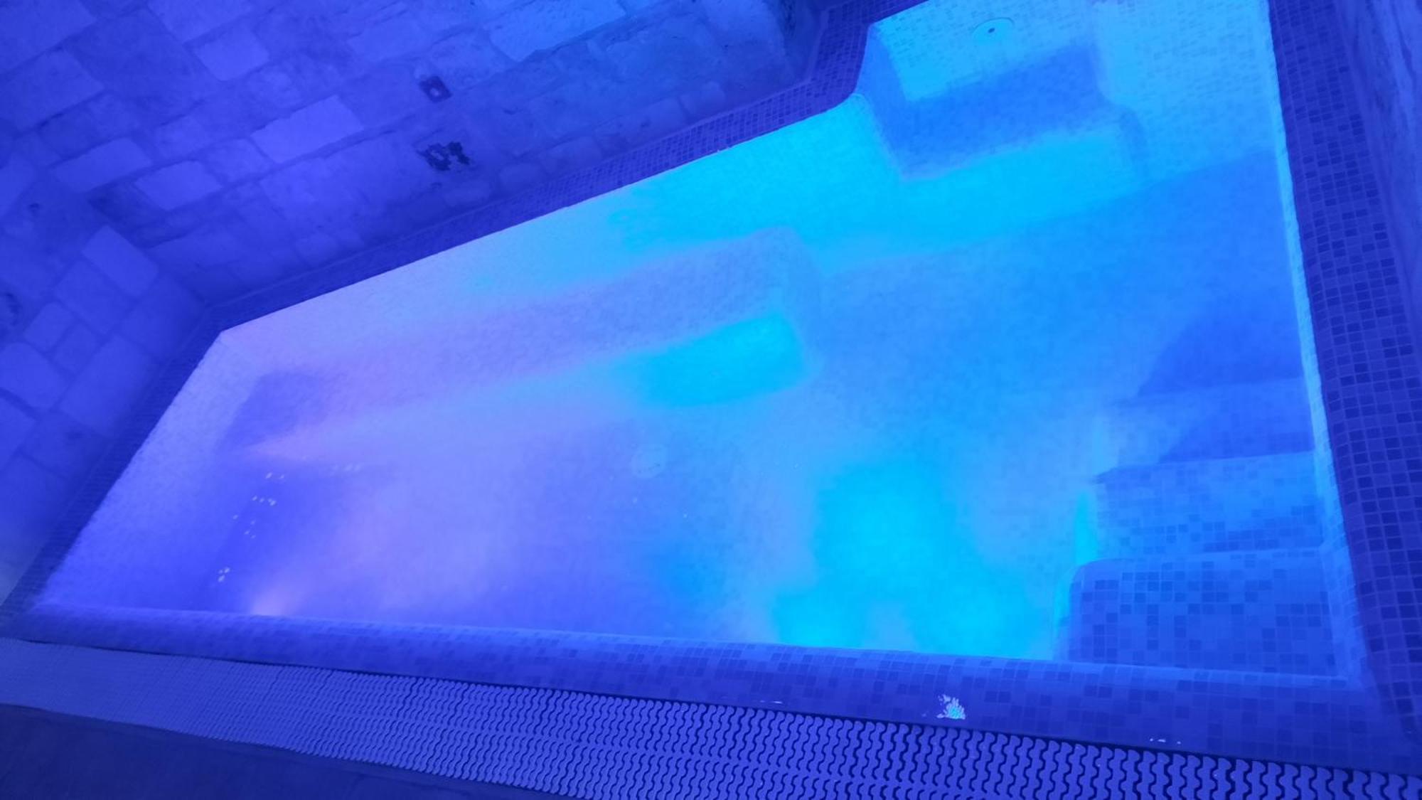 Trulli E Puglia Luxury Suite 阿尔贝罗贝洛 外观 照片