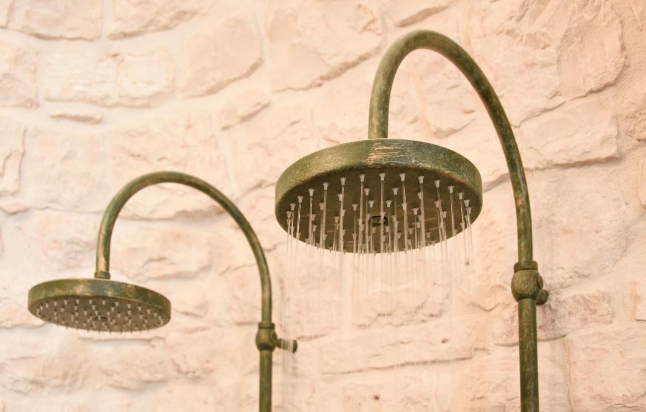Trulli E Puglia Luxury Suite 阿尔贝罗贝洛 外观 照片